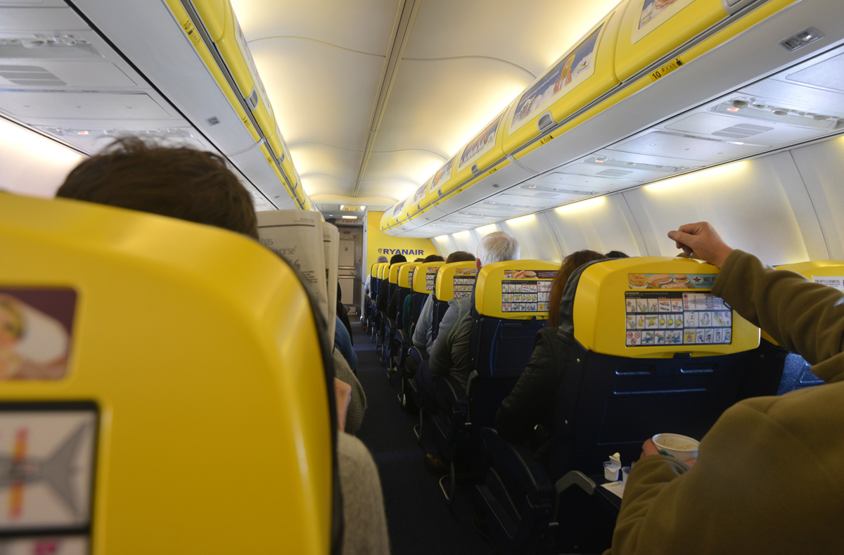 Салон самолета Ryanair