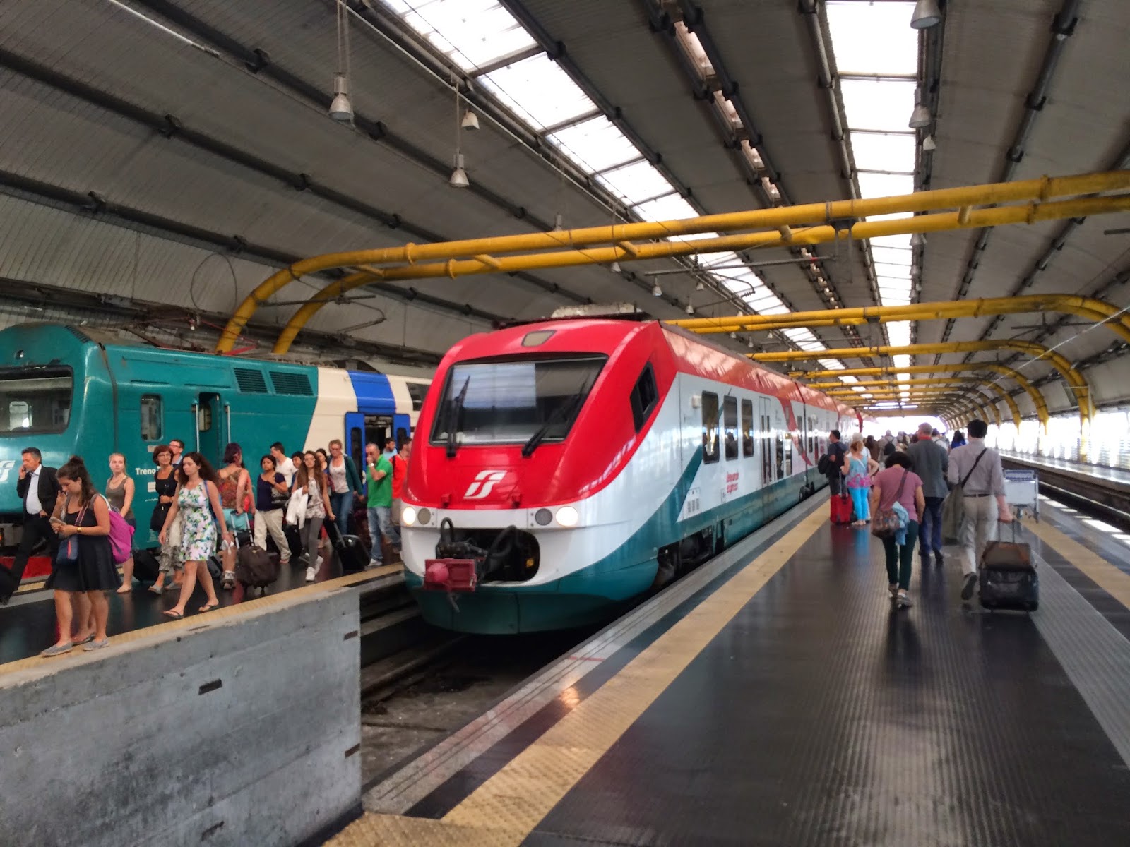 Леонардо Экспресс в FCO