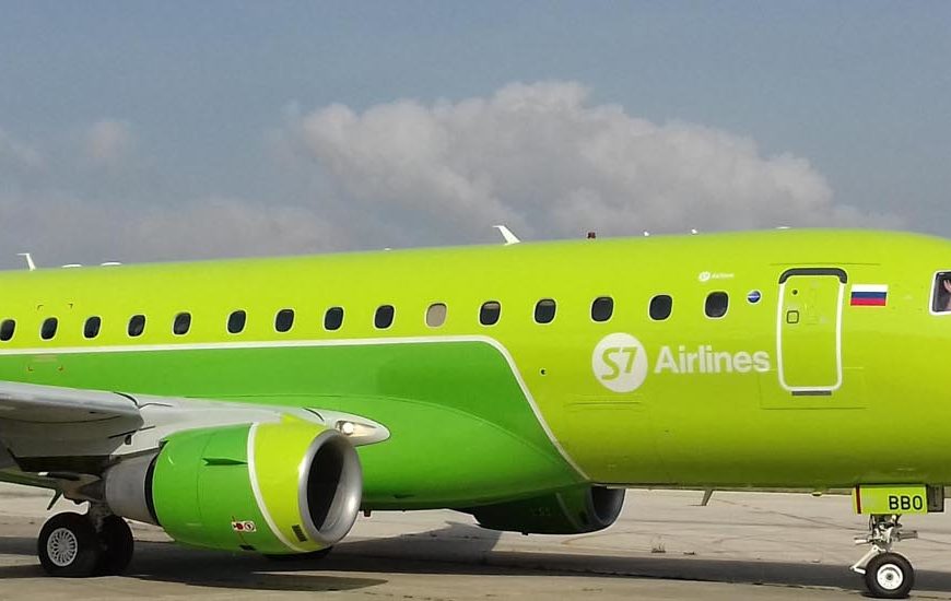 S7 Airlines Embraer 170