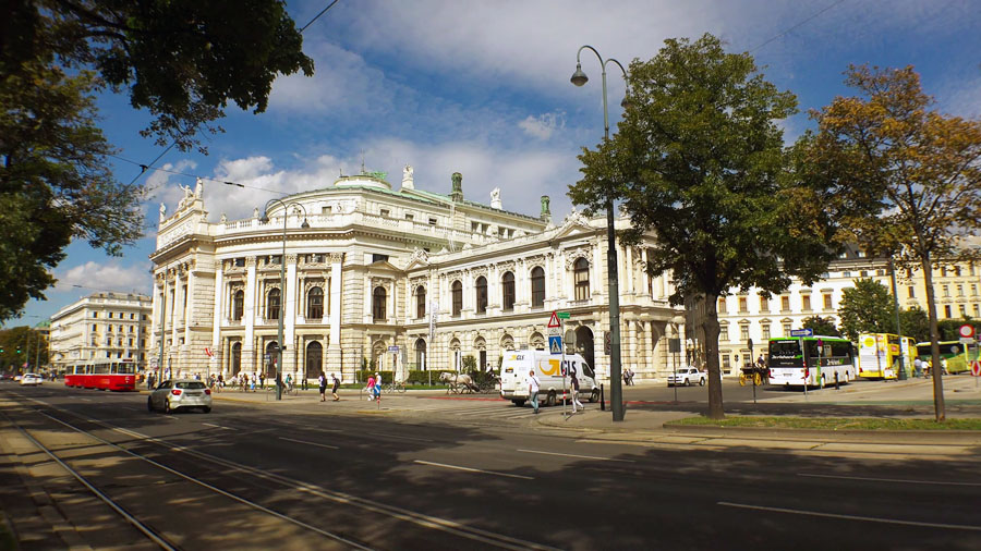 Национальный театр в Вене