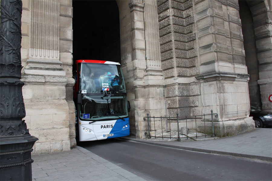 Автобусы Опен Тур в Париже