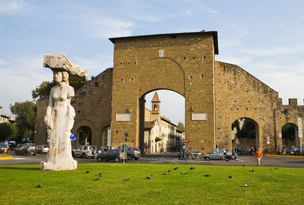 Римские ворота