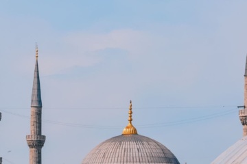 Купола голубой мечети
